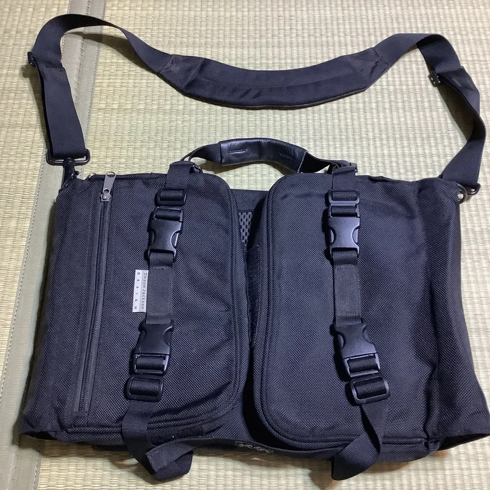 Shaun Jackson Design Black LD001 LapDog Laptop Bag